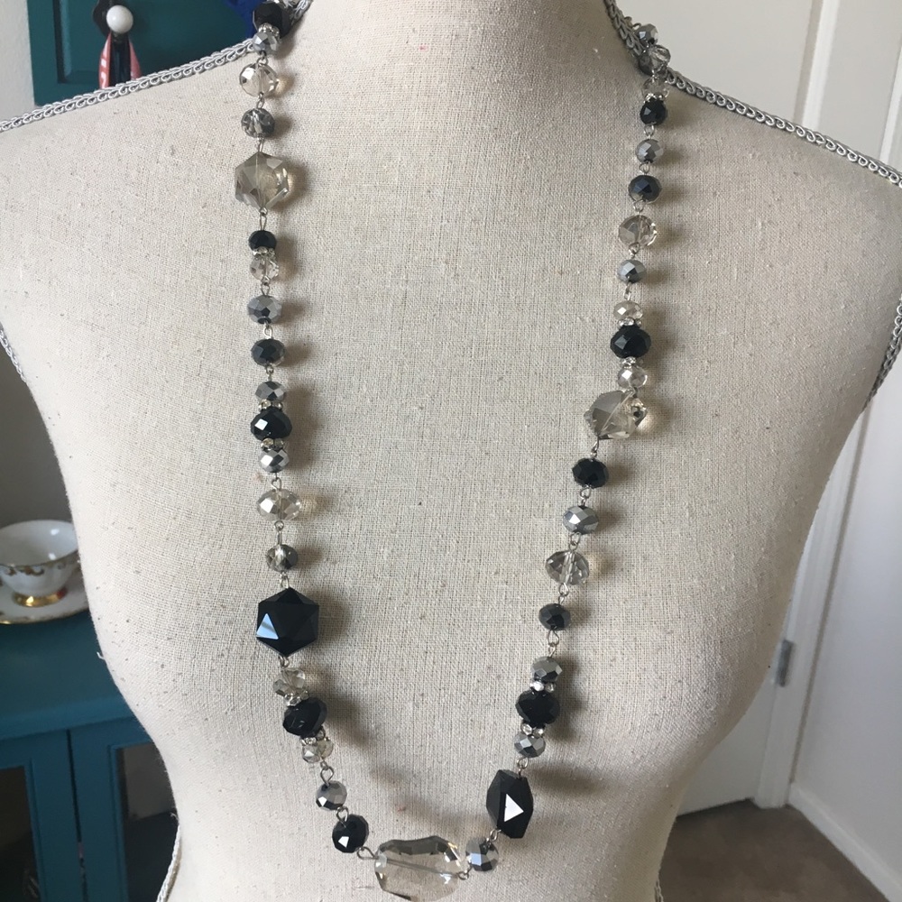 Black and Silver necklace set